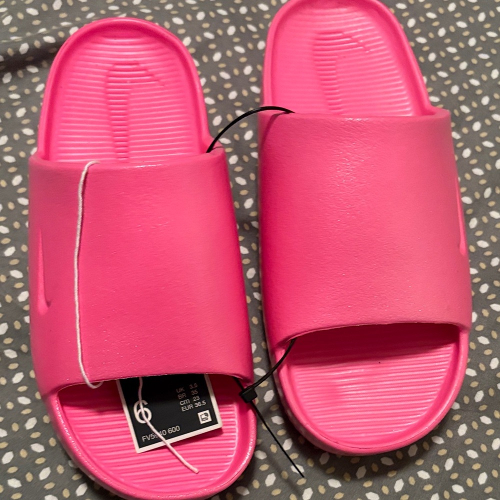 Nike Pink Slide Sandals